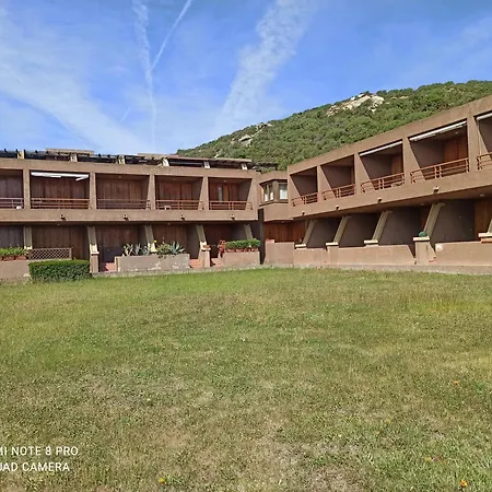 Bella Vista Club
